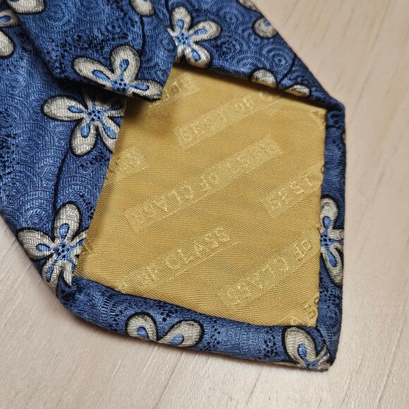 Robert Talbott Best Of Class Silk Neck Tie Two-toned Blue white flower - Picture 5 of 6